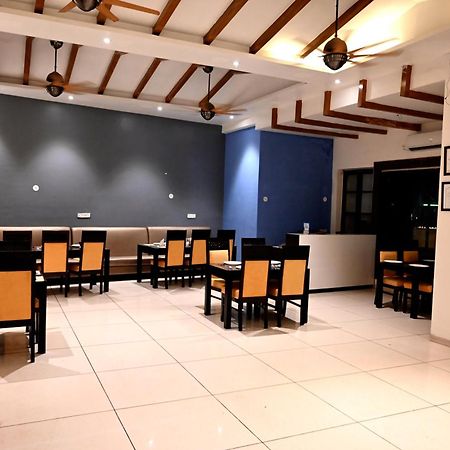 Hotel Badrika Inn Rewa المظهر الخارجي الصورة