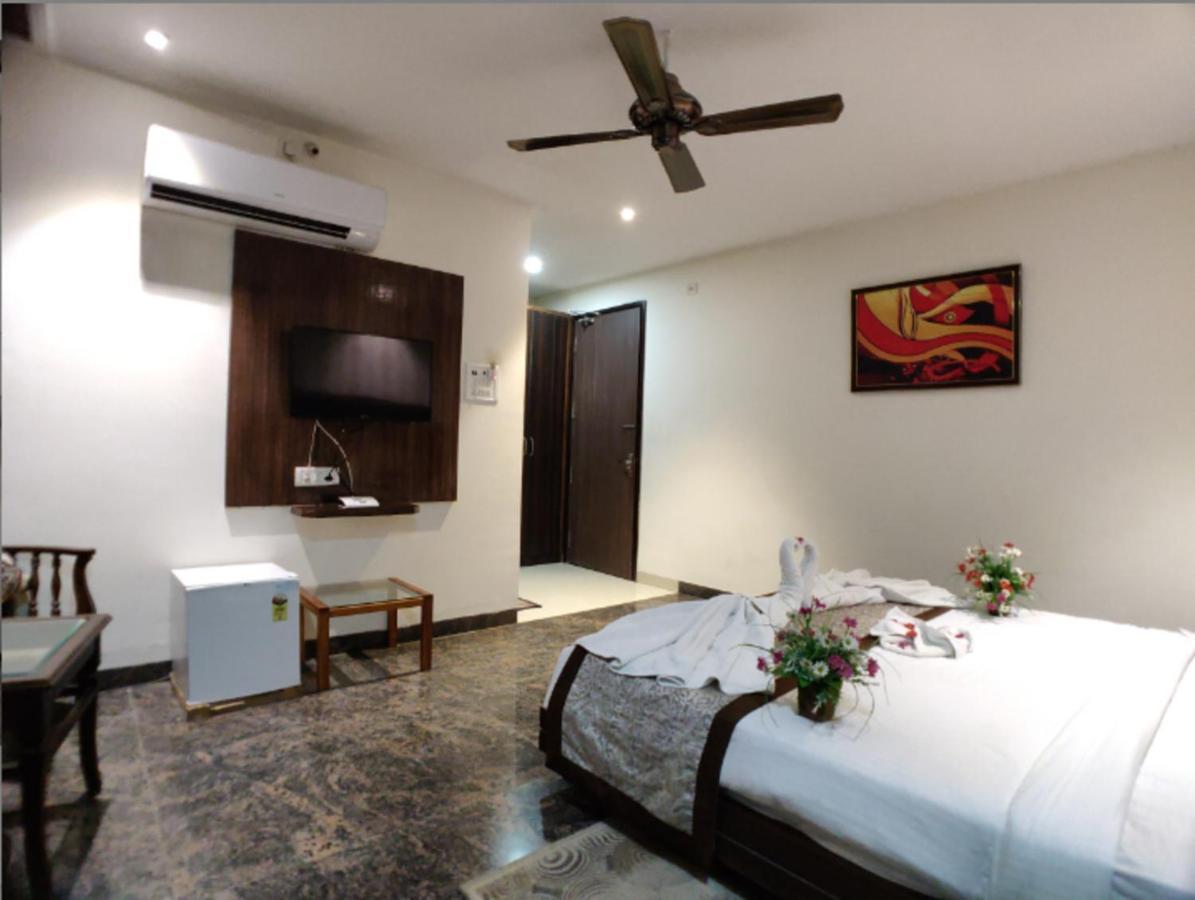 Hotel Badrika Inn Rewa المظهر الخارجي الصورة