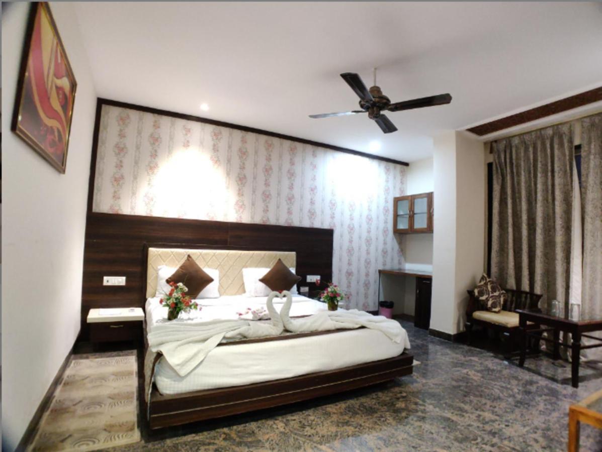 Hotel Badrika Inn Rewa المظهر الخارجي الصورة
