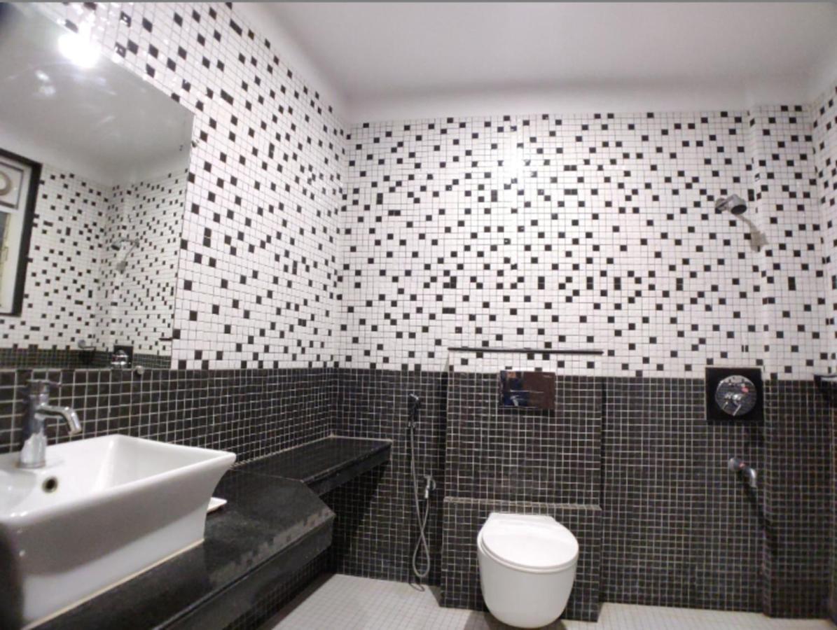 Hotel Badrika Inn Rewa المظهر الخارجي الصورة