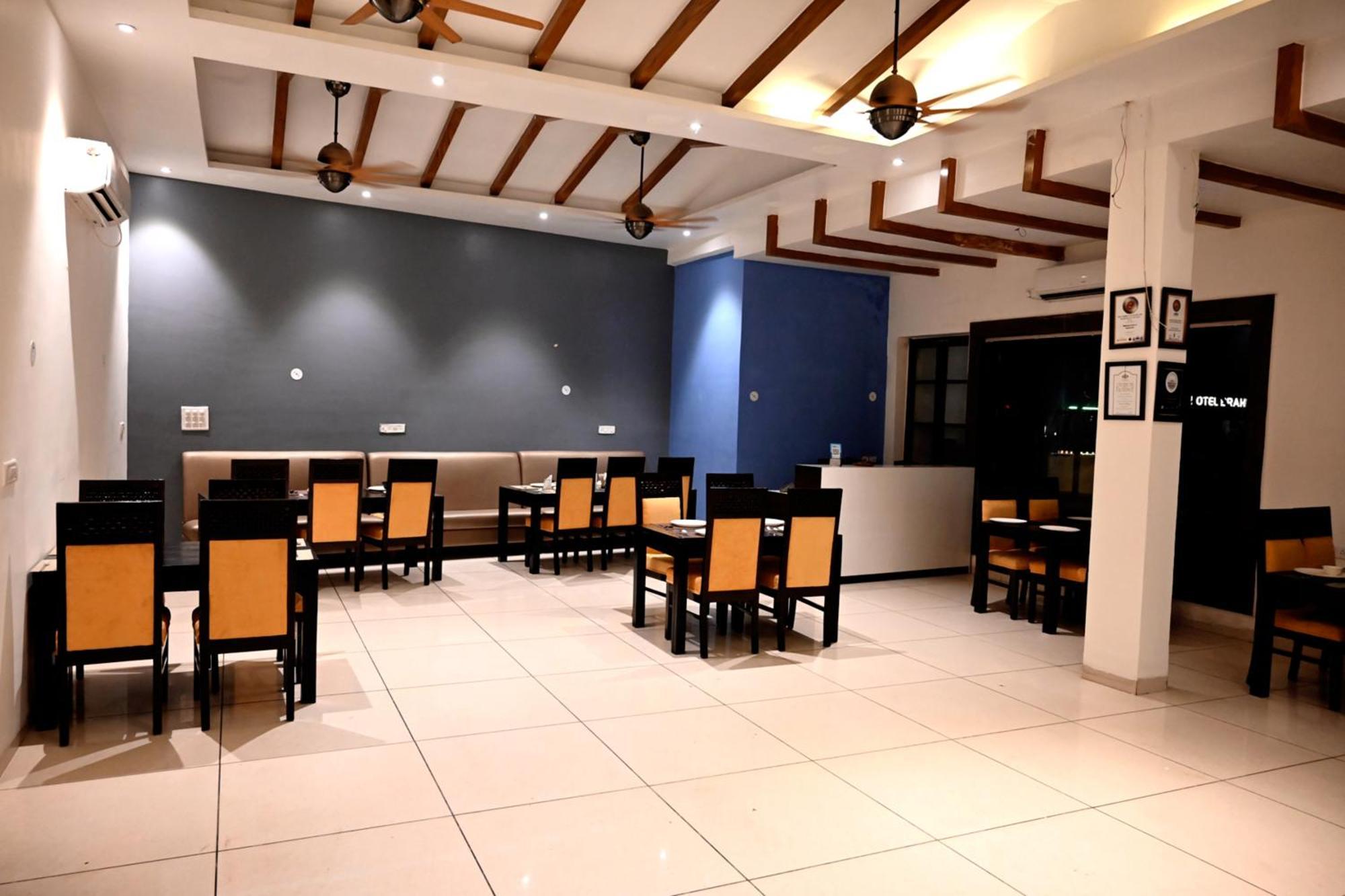 Hotel Badrika Inn Rewa المظهر الخارجي الصورة