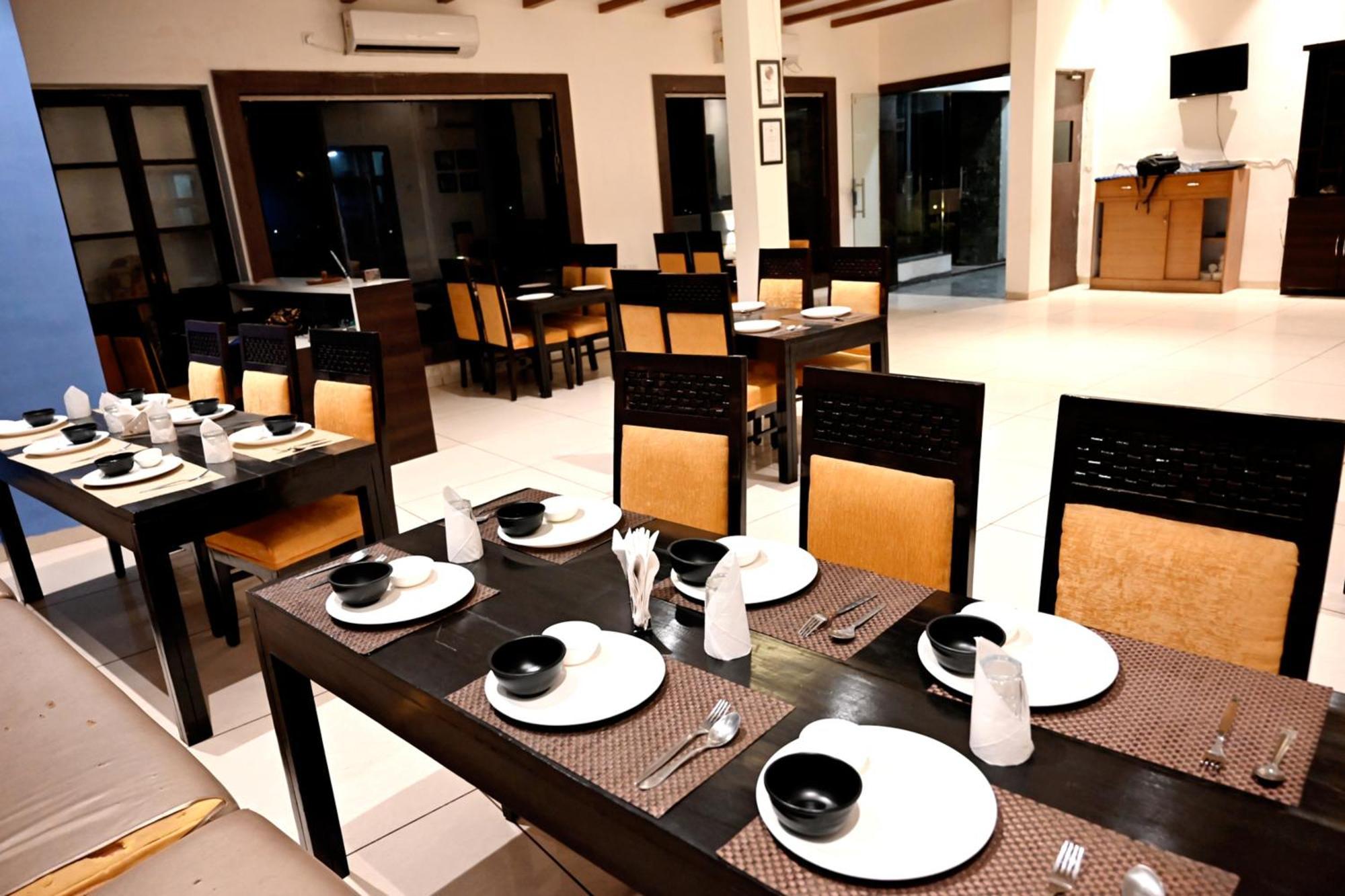 Hotel Badrika Inn Rewa المظهر الخارجي الصورة